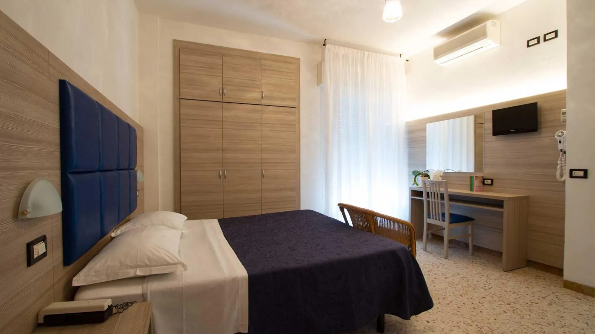 Hotel Onda Marina 미사노아드리아티코