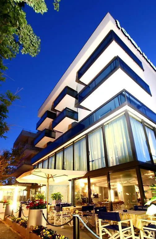 Hotel Onda Marina 미사노아드리아티코